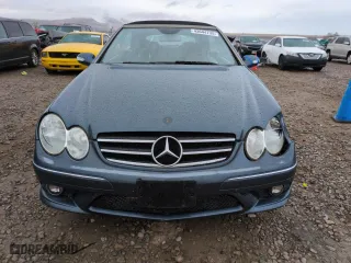 2006 Mercedes-Benz CLK-Class 5.0L with VIN WDBTK75J16F172401, listed as a Copart auction lot 43644735 with 84,032 mi miles and Salvage Title. Bid and sale history available at carsss.com. Image 5.