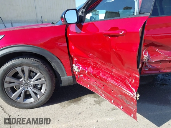 2022 Ford Explorer XLT с VIN 1FMSK7DH0NGB40877, выставлен на аукционе IAAI как лот 41947002 с пробегом 14 727 миль миль и . История ставок и продаж доступна на DreamBid. Изображение 19.