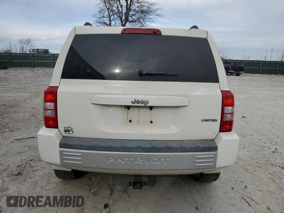 2008 Jeep Patriot Limited with VIN 1J8FT48W58D649307, listed as a Copart auction lot 84977034 with 211,629 mi miles and Clean Title. Bid and sale history available at DreamBid. Image 6.