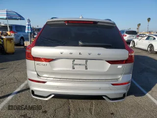 2024 Volvo XC60 Recharge Plug-In Hybrid Plus Dark Theme with VIN YV4H60DL2R1923011, listed as a Copart auction lot 88559695 with 5,125 mi miles and Salvage Title. Bid and sale history available at carsss.com. Image 6.