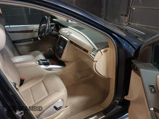 2011 Mercedes-Benz R 350 with VIN 4JGCB6FE0BA119916, listed as a IAAI auction lot 42553464 with 149,201 mi miles and . Bid and sale history available at DreamBid. Image 5.