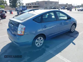 2007 Toyota Prius z VIN JTDKB20U177621010, wystawiony jako IAAI lot #42565535 z przebiegiem 205 692 mil mil oraz . Historia ofert i sprzedaży dostępna na DreamBid. Obrazek 4.