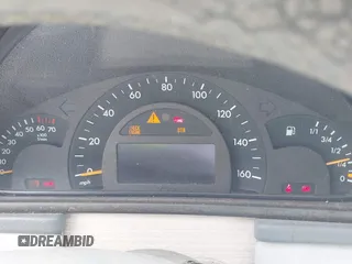 2003 Mercedes-Benz C 240 z VIN WDBRH61J03F325869, wystawiony jako IAAI lot #42416077 z przebiegiem Nie podano mil oraz . Historia ofert i sprzedaży dostępna na DreamBid. Obrazek 7.