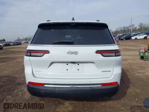 2024 Jeep Grand Cherokee Limited with VIN 1C4RJKBG2R8625086, listed as a IAAI auction lot 41461558 with 3,001 mi miles and . Bid and sale history available at DreamBid. Image 17.