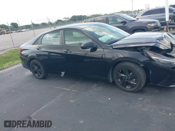 2023 Hyundai Elantra SEL with VIN 5NPLM4AG9PH101104, listed as a IAAI auction lot 42390914 with 19,614 mi miles and . Bid and sale history available at DreamBid. Image 13.
