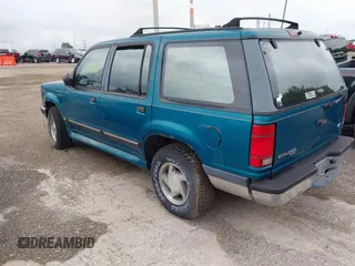 1994 Ford Explorer Eddie Bauer z VIN 1FMDU34X8RUE72074, wystawiony jako IAAI lot #42738965 z przebiegiem 87 431 mil mil oraz . Historia ofert i sprzedaży dostępna na DreamBid. Obrazek 3.