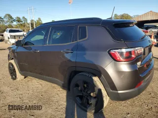 2020 Jeep Compass Altitude with VIN 3C4NJCBB5LT162538, listed as a Copart auction lot 87470904 with 86,156 mi miles and Salvage Title. Bid and sale history available at carsss.com. Image 2.