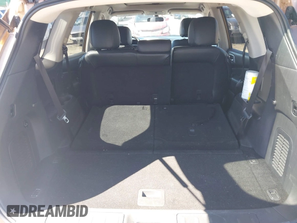 2017 Nissan Pathfinder Platinum with VIN 5N1DR2MN1HC608477, listed as a IAAI auction lot 41744400 with 137,974 mi miles. Bid and sale history available at carsss.com. Image 16.