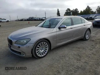 2009 BMW 7 Series 750Li with VIN WBAKB83519CY57123, listed as a Copart auction lot 53983255 with 155,802 mi miles and Salvage Title. Bid and sale history available at carsss.com. Image 1.