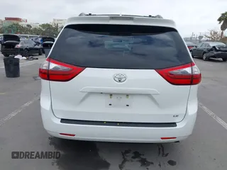 2020 Toyota Sienna LE Auto Access Seat с VIN 5TDKZ3DC0LS044909, выставлен на аукционе IAAI как лот 42289084 с пробегом 71 090 миль миль и . История ставок и продаж доступна на DreamBid. Изображение 17.
