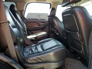 2007 Cadillac Escalade z VIN 1GYEC63897R327675, wystawiony jako Copart lot #57472405 z przebiegiem 178 444 mil mil oraz Szkoda całkowita • Salvage title. Historia ofert i sprzedaży dostępna na DreamBid. Obrazek 11.