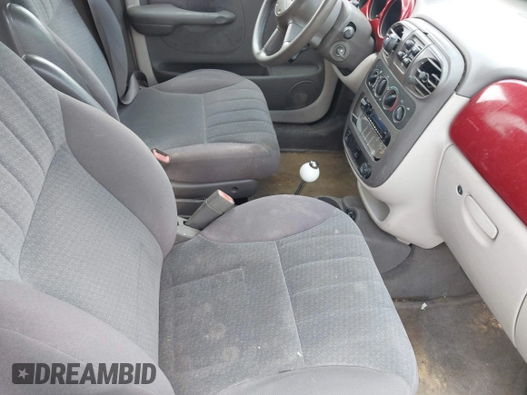 2004 Chrysler PT Cruiser Touring with VIN 3C4FY58B64T358041, listed as a IAAI auction lot 42103245 with 189,000 mi miles. Bid and sale history available at carsss.com. Image 5.