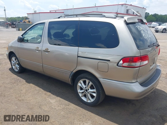 2001 Toyota Sienna LE with VIN 4T3ZF13C01U325889, listed as a IAAI auction lot 42795570 with 211,585 mi miles and . Bid and sale history available at DreamBid. Image 3.