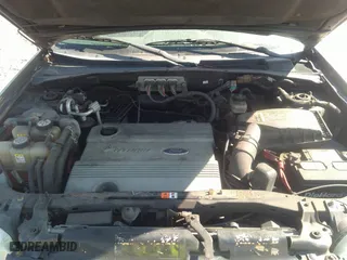 2006 Ford Escape Hybrid with VIN 1FMCU95H26KD48928, listed as a IAAI auction lot 41665769 with 173,313 mi miles. Bid and sale history available at carsss.com. Image 10.