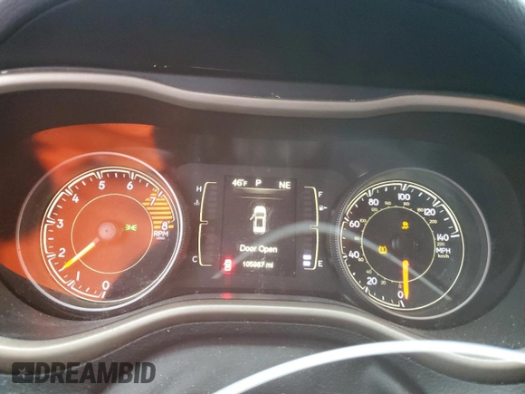 2017 Jeep Cherokee Latitude with VIN 1C4PJMCS1HW617979, listed as a Copart auction lot 84250714 with 105,987 mi miles and Salvage Title. Bid and sale history available at DreamBid. Image 9.