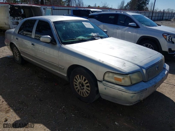 2007 Mercury Grand Marquis LS with VIN 2MEFM75V77X601170, listed as a IAAI auction lot 41517369 with 210,800 mi miles. Bid and sale history available at carsss.com. Image 1.