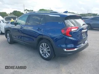 2022 GMC Terrain SLT with VIN 3GKALPEV2NL149436, listed as a IAAI auction lot 41613750 with 39,814 mi miles. Bid and sale history available at carsss.com. Image 3.