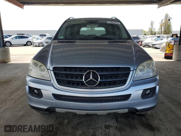2006 Mercedes-Benz M 350 with VIN 4JGBB86E66A122039, listed as a Copart auction lot 51843575 with 140,242 mi miles and Clean Title. Bid and sale history available at DreamBid. Image 5.