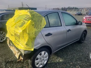 2015 Nissan Micra S z VIN 3N1CK3CP5FL231105, wystawiony jako Copart lot #80742104 z przebiegiem 147 075 mil mil oraz Szkoda całkowita • Salvage title. Historia ofert i sprzedaży dostępna na DreamBid. Obrazek 3.