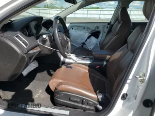 2020 Acura TLX Technology with VIN 19UUB2F45LA002554, listed as a Copart auction lot 56030465 with 62,330 mi miles and Salvage title. Bid and sale history available at DreamBid. Image 7.