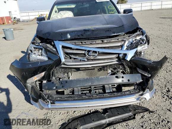 2018 Lexus GX with VIN JTJBM7FX9J5185063, listed as a Copart auction lot 60699112 with 39,748 mi miles. Bid and sale history available at carsss.com. Image 9.