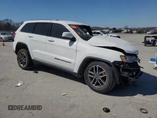 2019 Jeep Grand Cherokee Laredo E z VIN 1C4RJEAG8KC556538, wystawiony jako Copart lot #50733865 z przebiegiem Nie podano mil oraz Nie do naprawy • Non repairable. Historia ofert i sprzedaży dostępna na DreamBid. Obrazek 4.