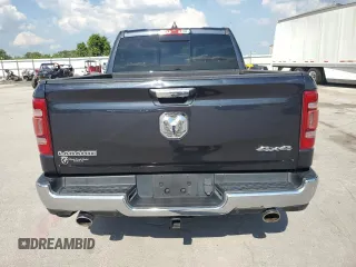 2020 Ram 1500 Laramie z VIN 1C6SRFJT2LN217803, wystawiony jako Copart lot #61390795 z przebiegiem 82 172 mil mil oraz Szkoda całkowita • Salvage title. Historia ofert i sprzedaży dostępna na DreamBid. Obrazek 6.