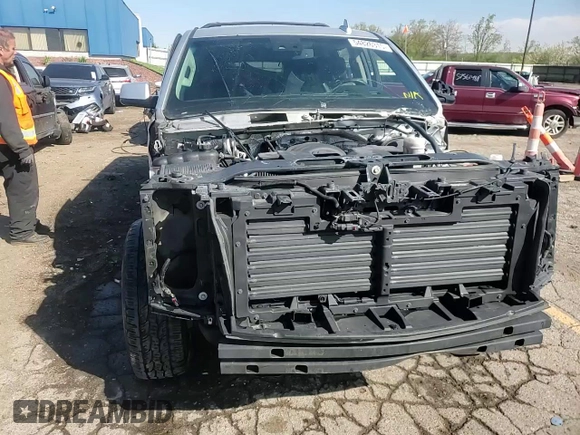 2017 Chevrolet Suburban LT z VIN 1GNSKHKC7HR119543, wystawiony jako Copart lot #54826315 z przebiegiem Nie podano mil oraz Szkoda całkowita • Salvage title. Historia ofert i sprzedaży dostępna na DreamBid. Obrazek 15.