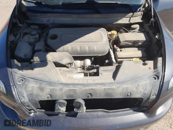 2016 Jeep Cherokee Limited z VIN 1C4PJMDB4GW213278, wystawiony jako Copart lot #61165065 z przebiegiem 150 580 mil mil oraz Szkoda całkowita • Salvage title. Historia ofert i sprzedaży dostępna na DreamBid. Obrazek 12.