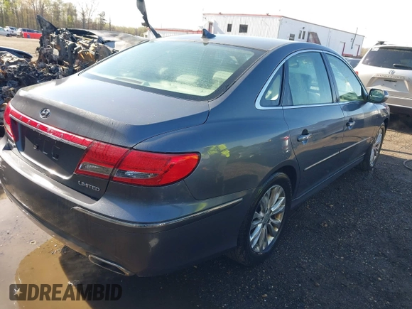 2011 Hyundai Azera Limited z VIN KMHFC4DF4BA559227, wystawiony jako IAAI lot #41975114 z przebiegiem 134 477 mil mil oraz . Historia ofert i sprzedaży dostępna na DreamBid. Obrazek 4.