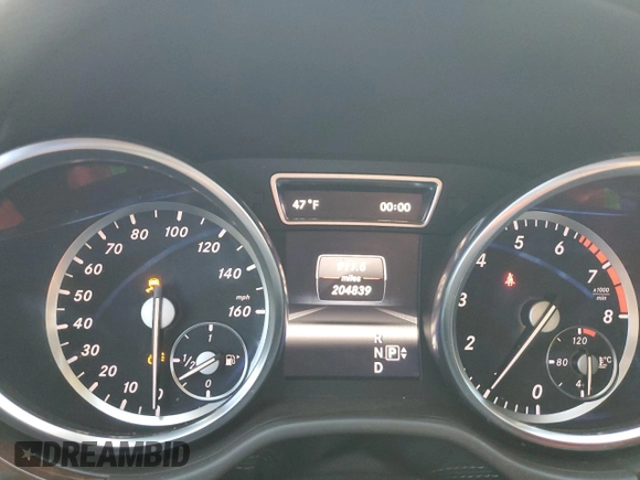 2013 Mercedes-Benz M 550 with VIN 4JGDA7DB8DA200333, listed as a Copart auction lot 85099484 with 204,839 mi miles and Salvage title. Bid and sale history available at DreamBid. Image 9.
