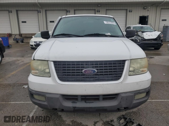 2004 Ford Expedition Special Service with VIN 1FMPU16L04LB11061, listed as a Copart auction lot 58375685 with 190,776 mi miles and Salvage title. Bid and sale history available at DreamBid. Image 5.