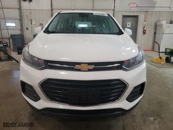 2018 Chevrolet Trax LS with VIN KL7CJNSB2JB575645, listed as a Copart auction lot 42975415 with 134,881 mi miles and Clean Title. Bid and sale history available at carsss.com. Image 5.