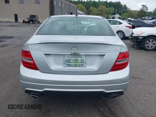 2013 Mercedes-Benz C 300 Sport with VIN WDDGF8AB0DR256335, listed as a IAAI auction lot 42216443 with 58,365 mi miles and . Bid and sale history available at carsss.com. Image 16.