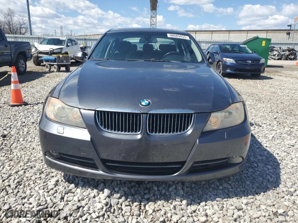 2006 BMW 3 Series 330i with VIN WBAVB33526PS17734, listed as a Copart auction lot 50689455 with 159,931 mi miles and Clean Title. Bid and sale history available at carsss.com. Image 5.