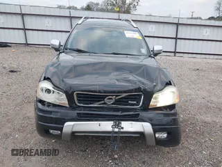 2014 Volvo XC90 R-Design with VIN YV4952CF3E1688921, listed as a IAAI auction lot 41172394 with 102,986 mi miles and . Bid and sale history available at DreamBid. Image 13.