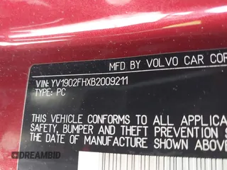 2011 Volvo S60 with VIN YV1902FHXB2009211, listed as a IAAI auction lot 41822023 with 104,013 mi miles and . Bid and sale history available at DreamBid. Image 9.
