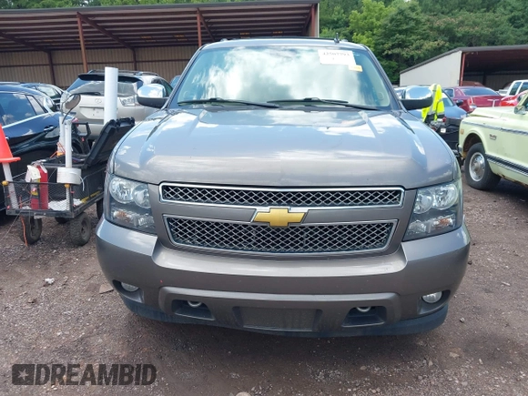 2012 Chevrolet Tahoe LT with VIN 1GNSCBE09CR229417, listed as a IAAI auction lot 42507793 with 164,877 mi miles and . Bid and sale history available at DreamBid. Image 12.