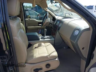 2006 Ford F-150 XLT with VIN 1FTPW14V86KC79591, listed as a IAAI auction lot 41917986 with 271,759 mi miles. Bid and sale history available at carsss.com. Image 5.