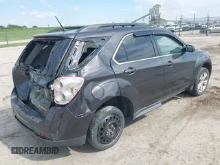 2013 Chevrolet Equinox LT z VIN 2GNALPEK4D6106826, wystawiony jako IAAI lot #42206991 z przebiegiem 209 046 mil mil oraz . Historia ofert i sprzedaży dostępna na DreamBid. Obrazek 4.