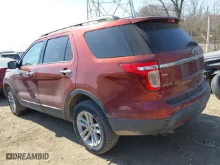 2014 Ford Explorer XLT with VIN 1FM5K8D81EGC50601, listed as a IAAI auction lot 41791652 with 194,775 mi miles. Bid and sale history available at carsss.com. Image 3.