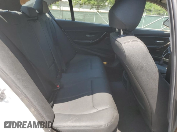 2015 BMW 3 Series 320i xDrive with VIN WBA3C3G56FNT53634, listed as a Copart auction lot 62180485 with 51,278 mi miles and Clean title. Bid and sale history available at DreamBid. Image 10.