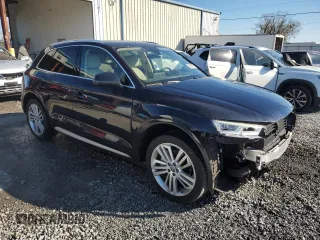 2018 Audi Q5 Premium Plus with VIN WA1BNAFY2J2022594, listed as a Copart auction lot 45540875 with 79,808 mi miles and Salvage Title. Bid and sale history available at carsss.com. Image 4.