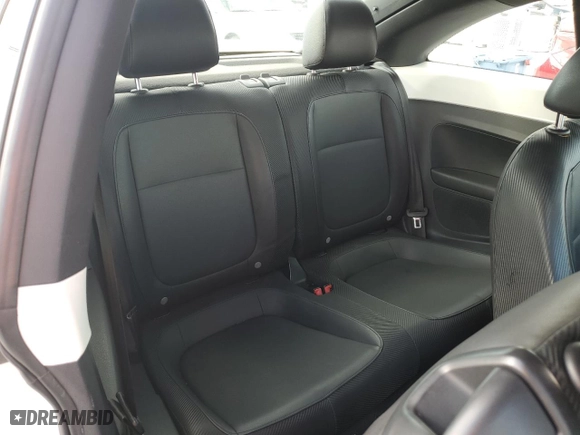 2012 Volkswagen Beetle 2.5L PZEV with VIN 3VWJP7ATXCM606633, listed as a Copart auction lot 85889244 with 80,652 mi miles and Salvage Title. Bid and sale history available at carsss.com. Image 10.