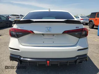 2024 Honda Civic Si z VIN 2HGFE1E58RH471829, wystawiony jako Copart lot #56796275 z przebiegiem 15 243 mil mil oraz Szkoda całkowita • Salvage title. Historia ofert i sprzedaży dostępna na DreamBid. Obrazek 6.