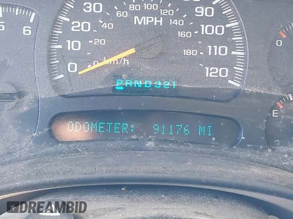 2004 Chevrolet Suburban LS with VIN 3GNEC16Z94G115374, listed as a IAAI auction lot 41125805 with 91,176 mi miles. Bid and sale history available at carsss.com. Image 15.
