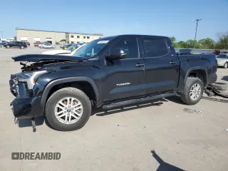 2022 Toyota Tundra SR5 with VIN 5TFLA5AB1NX009652, listed as a Copart auction lot 51431815 with 56,231 mi miles and Salvage title. Bid and sale history available at DreamBid. Image 1.