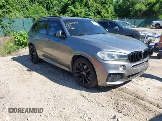 2014 BMW X5 xDrive35i z VIN 5UXKR0C5XE0K42788, wystawiony jako IAAI lot #42263399 z przebiegiem 138 644 mil mil oraz . Historia ofert i sprzedaży dostępna na DreamBid. Obrazek 1.