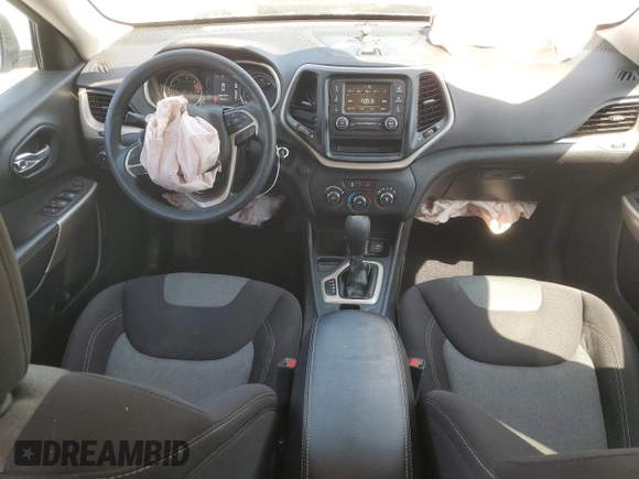2018 Jeep Cherokee Latitude with VIN 1C4PJLCB6JD587468, listed as a Copart auction lot 52258695 with 136,466 mi miles and Salvage title. Bid and sale history available at DreamBid. Image 8.