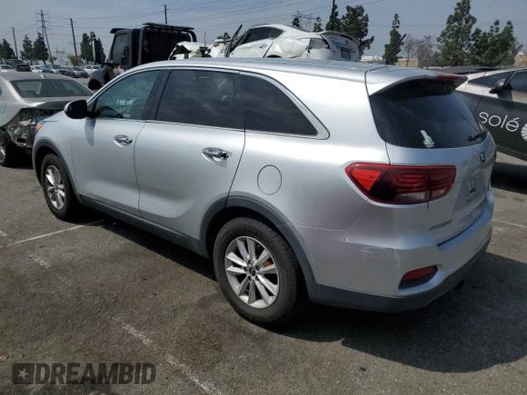 2019 Kia Sorento LX with VIN 5XYPG4A31KG555272, listed as a Copart auction lot 53296765 with 172,696 mi miles and Clean Title. Bid and sale history available at carsss.com. Image 2.